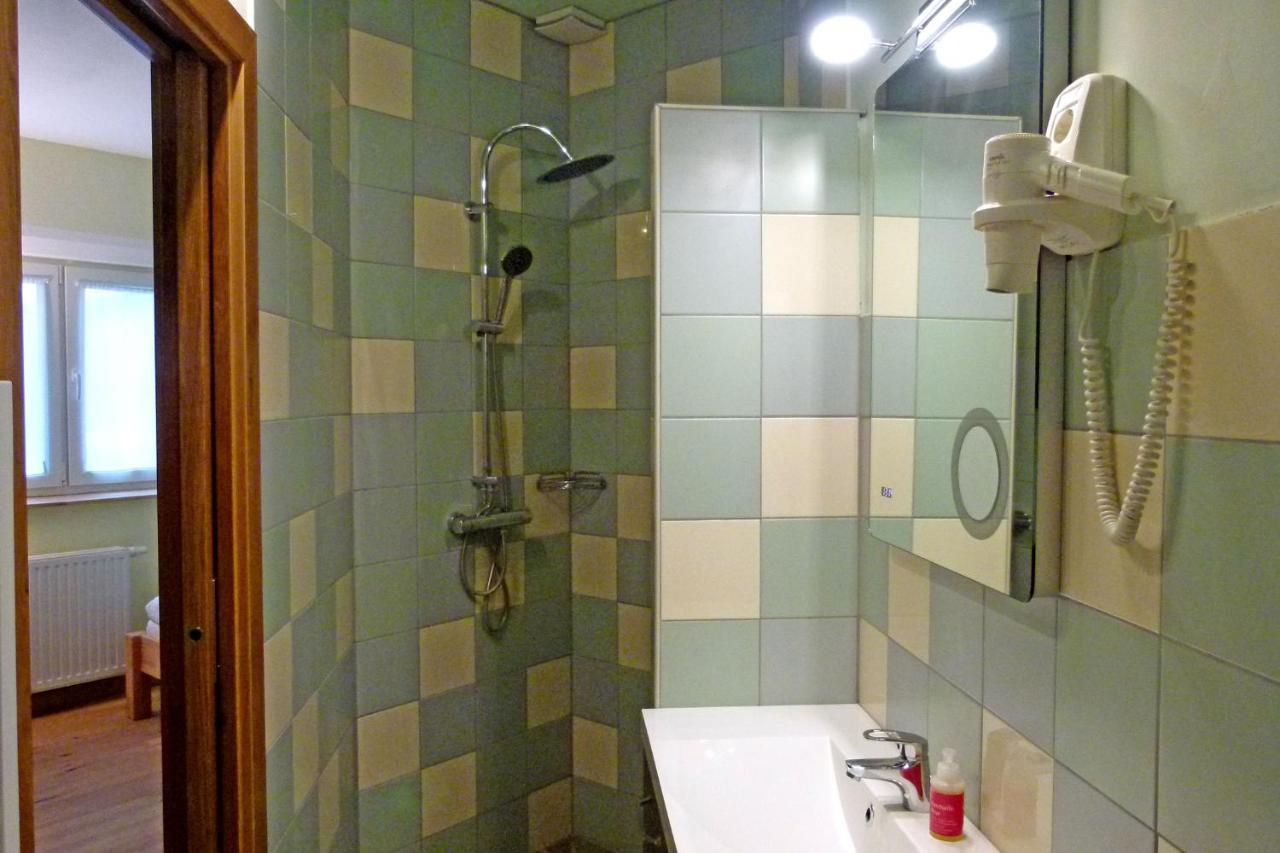 Hotel Haus Monti à Maria Lanzendorf Extérieur photo